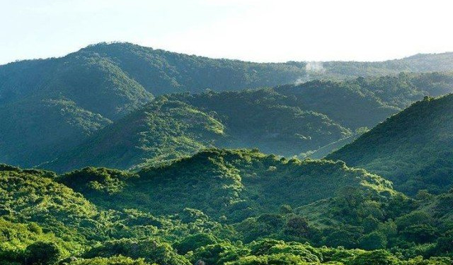 Cinco turistas españoles perdidos en tormenta en Bahoruco, RD 1 Sierra De Bahoruco