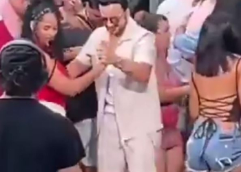 Luis Fonsi en el río Fula