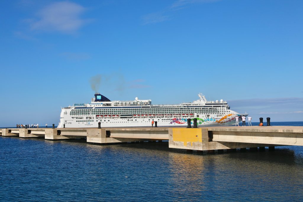 Crucero Norwegian Cruise llega a Cabo Rojo