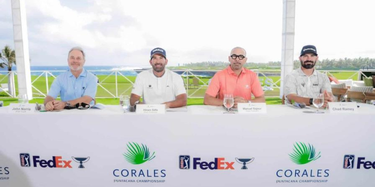 John Norris, Hiram Silfa, Manuel Sajour y Chad Ramey en la rueda de prensa de presentación del Corales Puntacana Championship