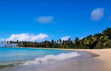 Condé Nast Traveler elogia a República Dominicana 1 Playa esmeralda1