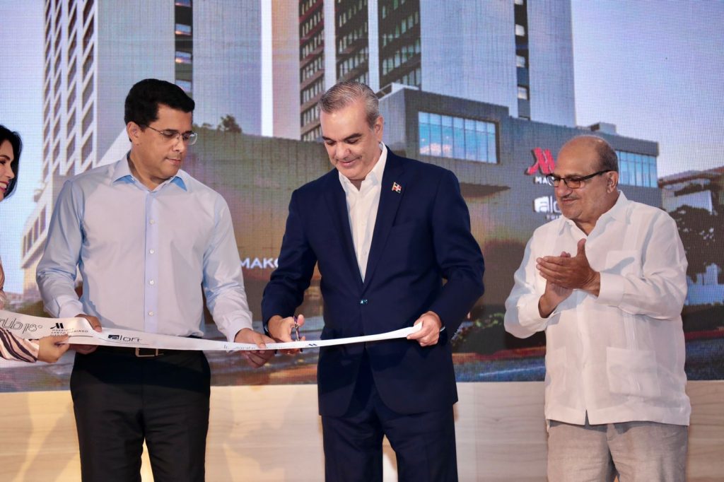 Collado anuncia Abinader construirá el primer Centro de Convenciones de Santo Domingo