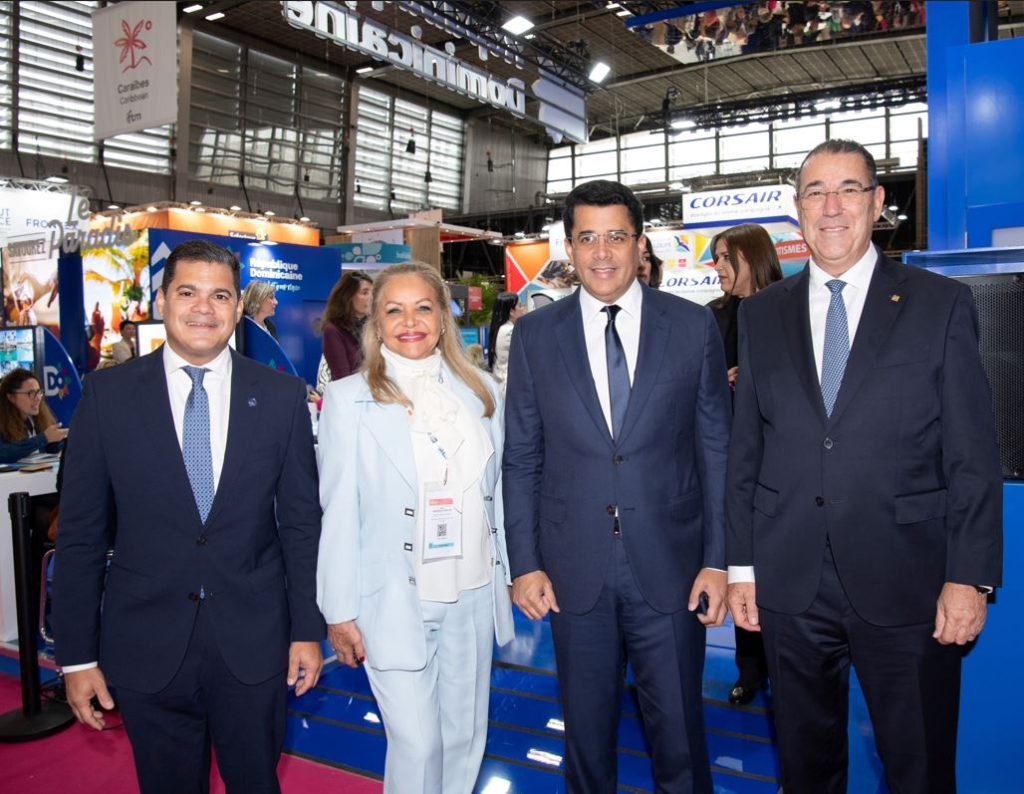 Ejecutivos del Banco Popular en París