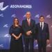 Juan Bancalari, nuevo presidente de Asonahores 21 El presidente electo de Asonahores, Juan Bancalari, posa en el centro junto a la vicepresidenta Aguie Lendor y el presidente saliente, David Llibre